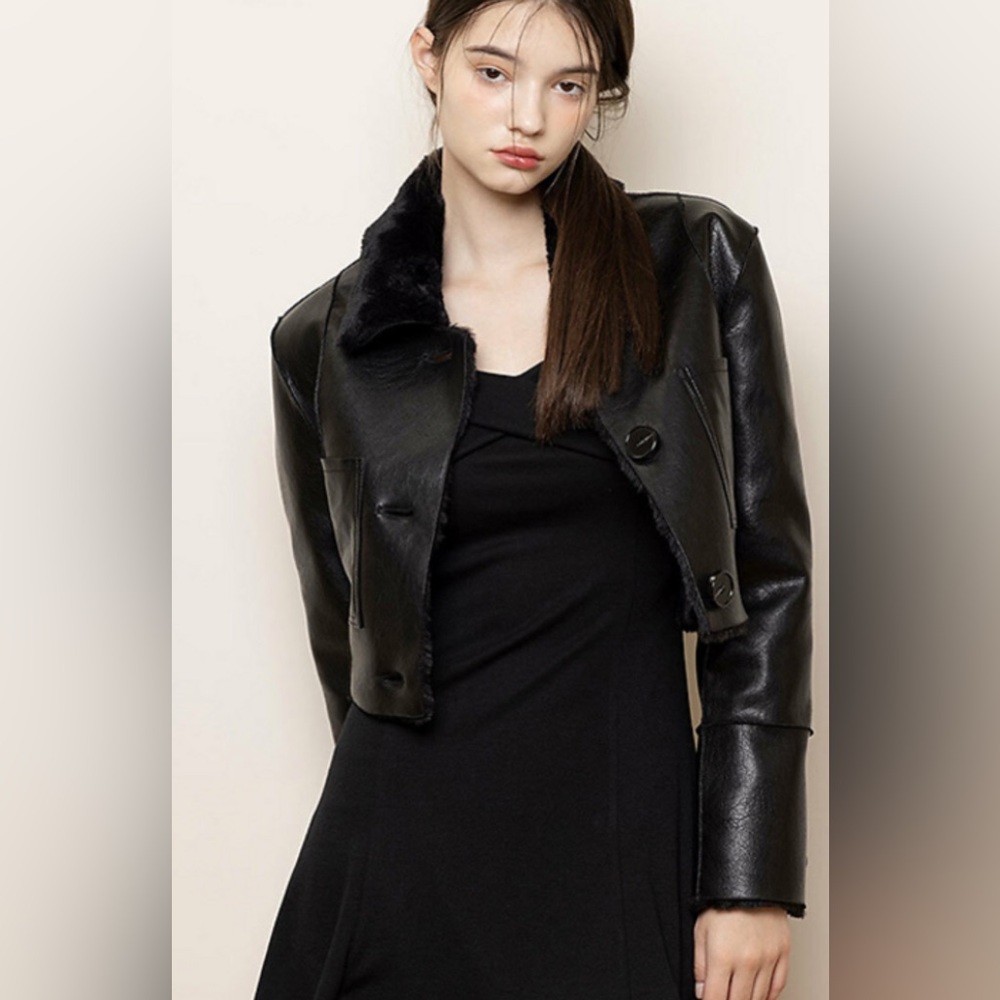 Not Your Rose REVERSIBLE Vegan Shearling/Leather Jacket, Size Medium, EUC, Mint!